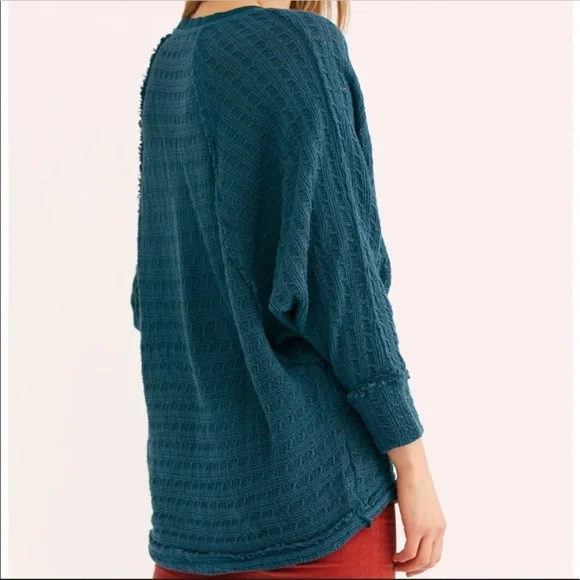 We The Free Thien’s Hacci Top - Picture 2 of 7